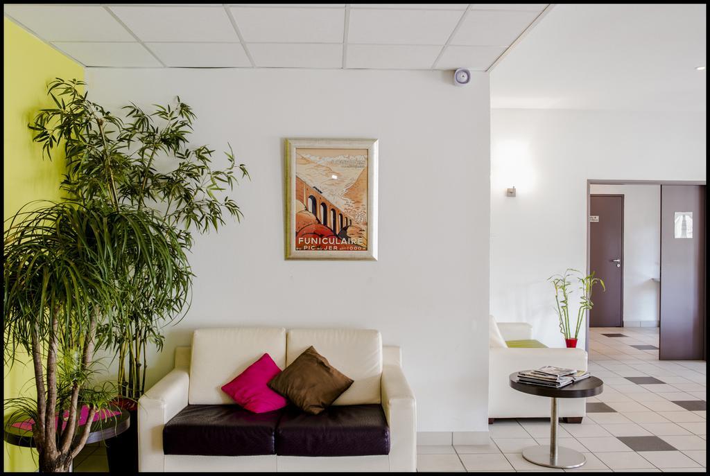 Appart'Hotel - Residence La Closeraie Lurdy Exteriér fotografie